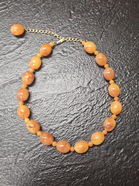 VTG Amber Lucite Bead Necklace Marbled Swirl Adjustable 19” Cottagecore Earthy